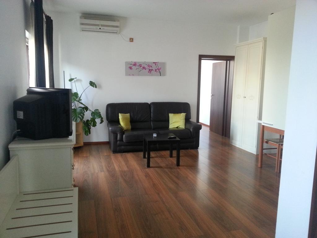 Banu Manta Apartments Бухарест Екстер'єр фото